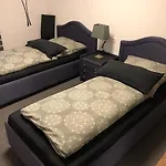Messezimmer 4U
